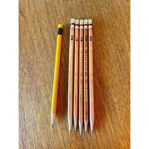 Rare Vintage Musgrave HB Natural Wood Pencils X 5 & Koh I Noor Hardtmuth 1500